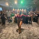 Non Stop destaca como Pamela Magalhães une emoção e propósito em sua nova imersão.