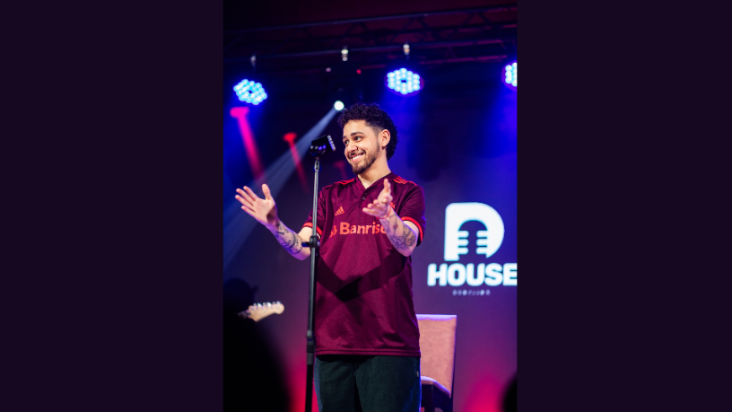 Erechim recebe o último show de 2025 de Gio Lisboa, realizado pela Non Stop (Créditos: Clara Lins)