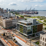 Política em Porto Alegre reflete desafios urbanos, inovação e reconstrução econômica
